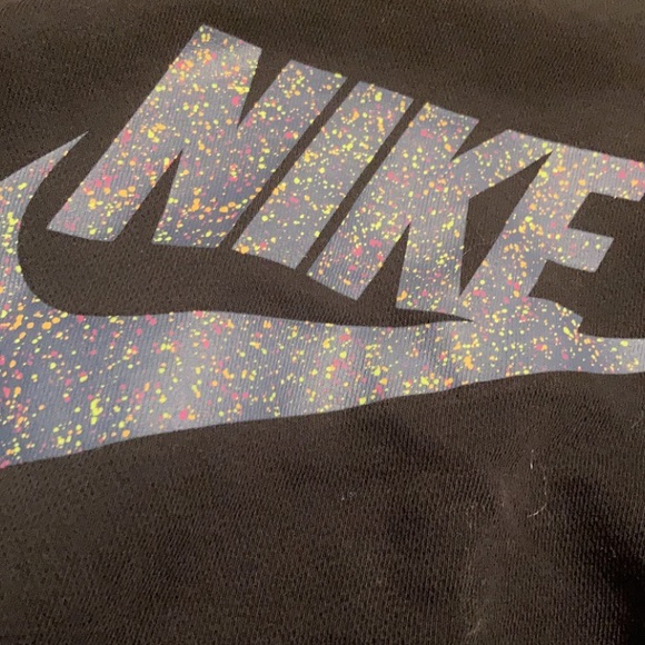 Nike - Picture 2 of 2